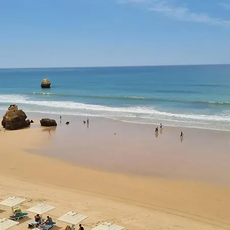 Vista Bonita With Views On The Ocean And The Hills Portimão